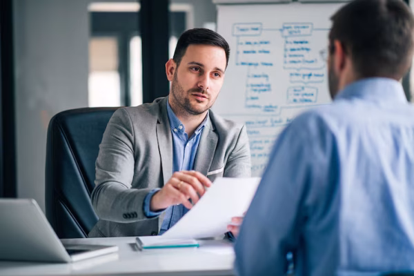 MYK sınavlarına hazırlık kitapları ile sınav başarınızı artırın. Doğru kitap seçimi, uygulamalı örnekler ve güncel içerik ile eksiklerinizi